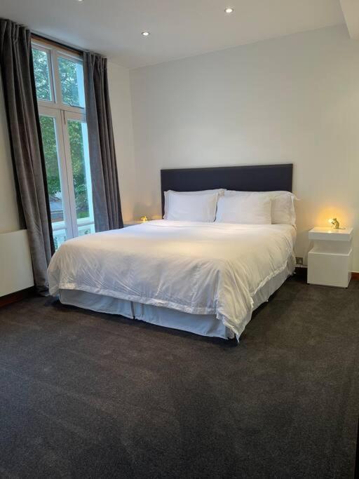 Designer 2 Bedroom Pimlico ลอนดอน ภายนอก รูปภาพ
