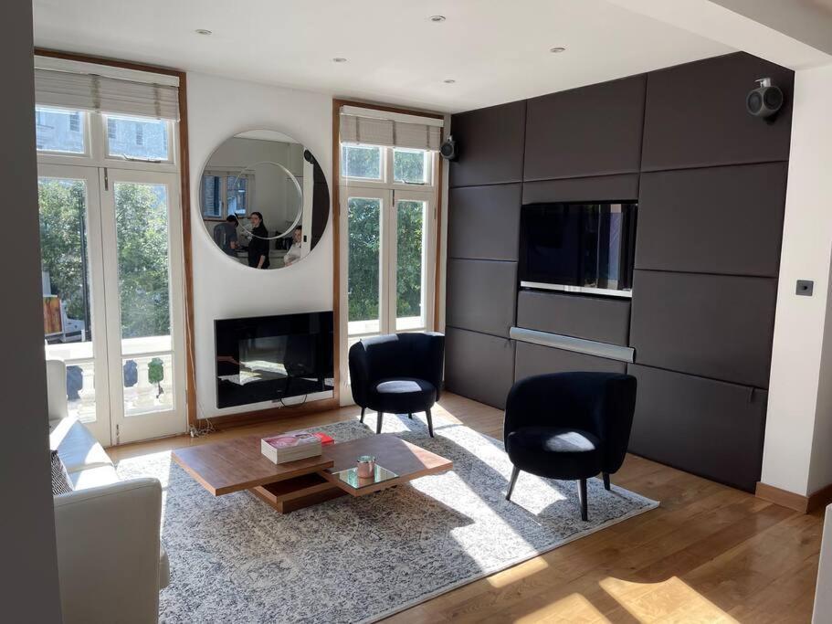 Designer 2 Bedroom Pimlico ลอนดอน ภายนอก รูปภาพ
